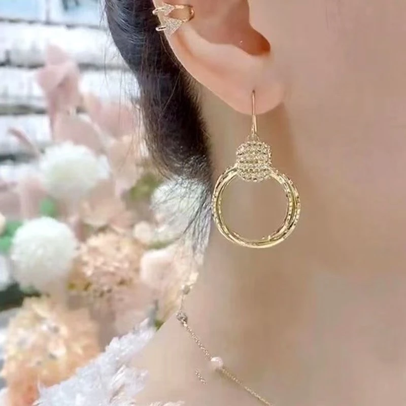 恣睢 锌合金耳饰 R0R99秋冬时尚经典百搭圈圈挂钩耳环