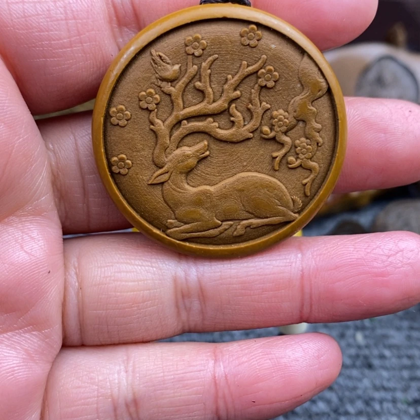 【闪购商品】原石雕刻手把件