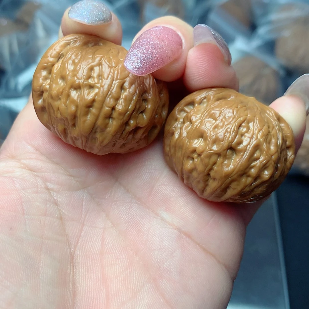 【闪购商品】把件文玩核桃医**生36