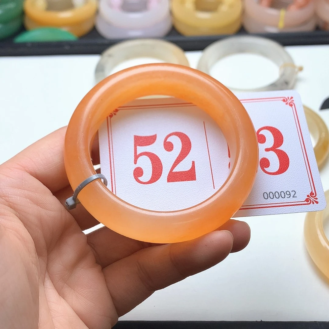 未镶嵌石英质玉（黄龙玉）手镯小*