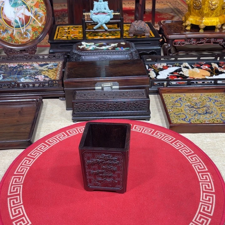 紫檀木类成套家具