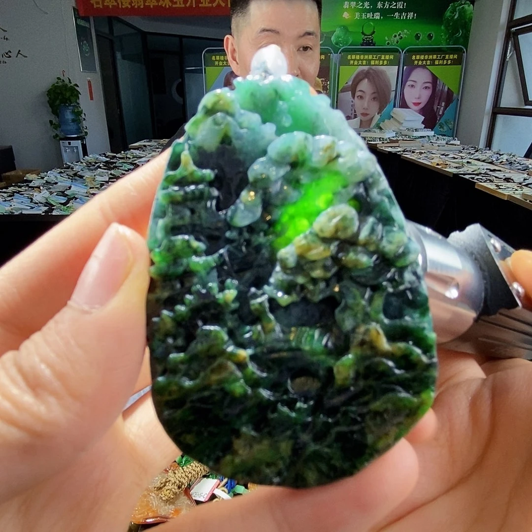 颈饰未镶嵌翡翠翡翠