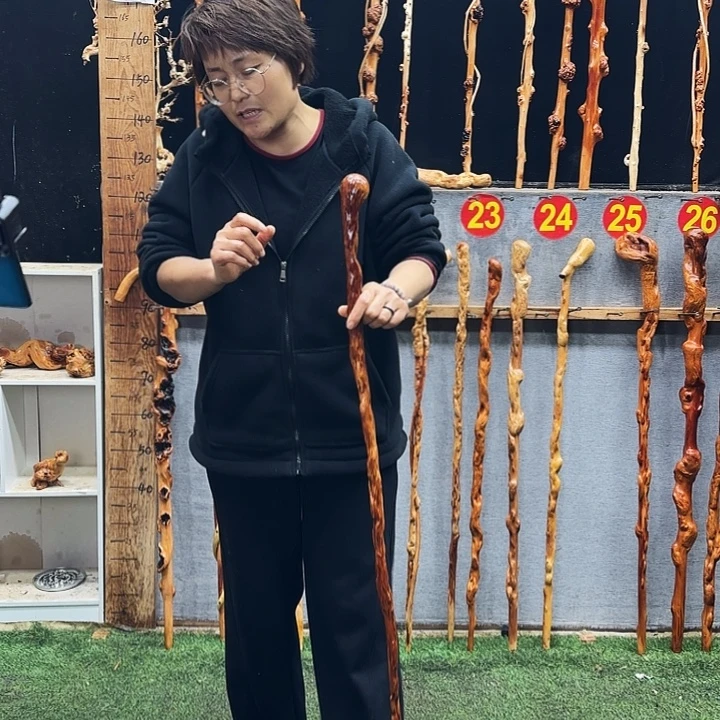 已***西云南红果木文明登山棍826