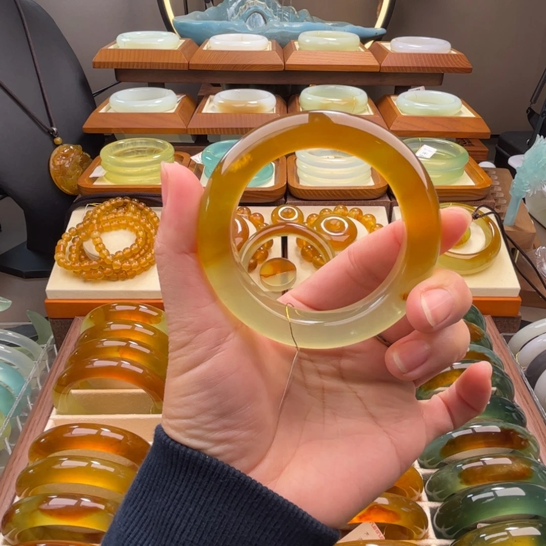 蛇纹石玉未镶嵌手镯56