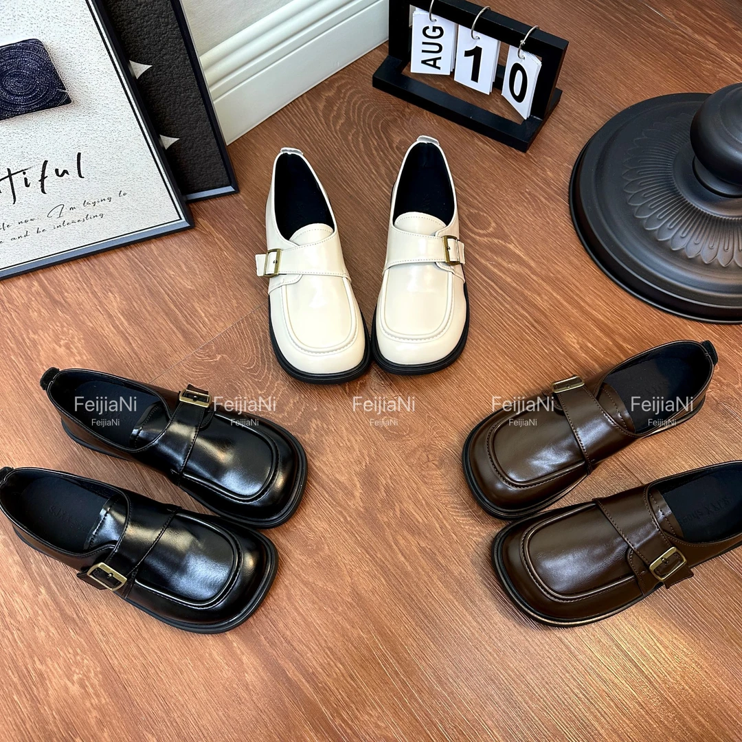 2025秋季新款韩版英伦小皮鞋低跟百搭学院风乐福单鞋女