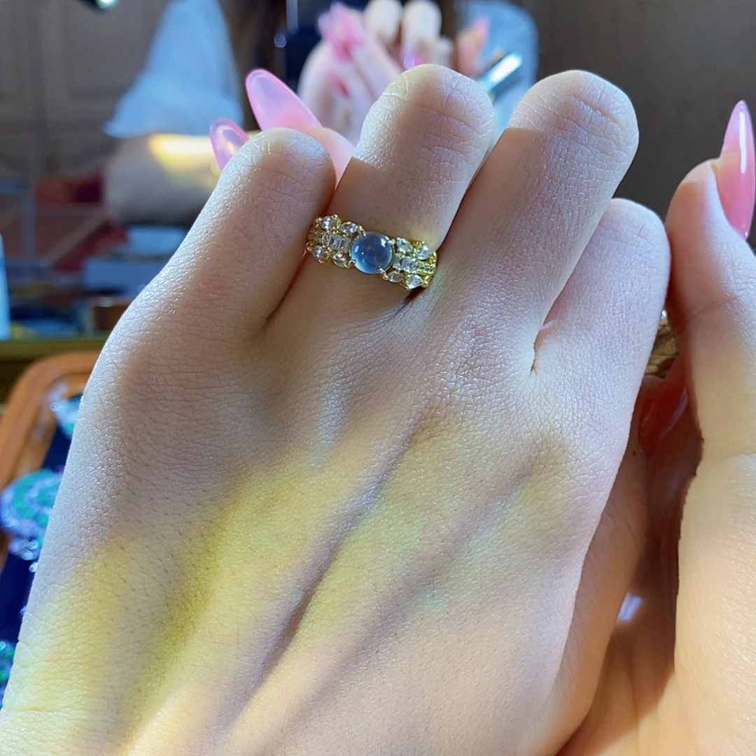 银S925镶嵌翡翠耳饰雅*?