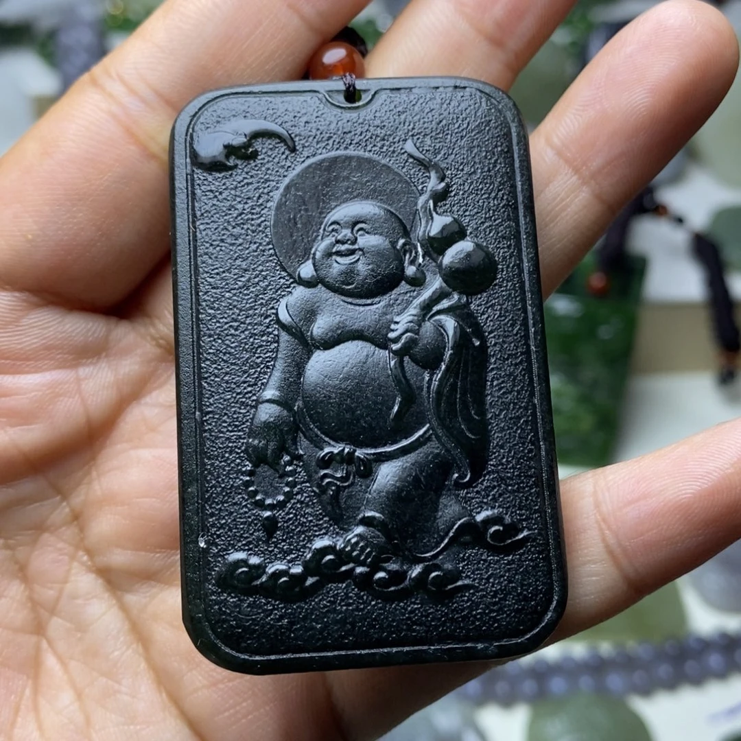 余***魂颈饰未镶嵌和田玉