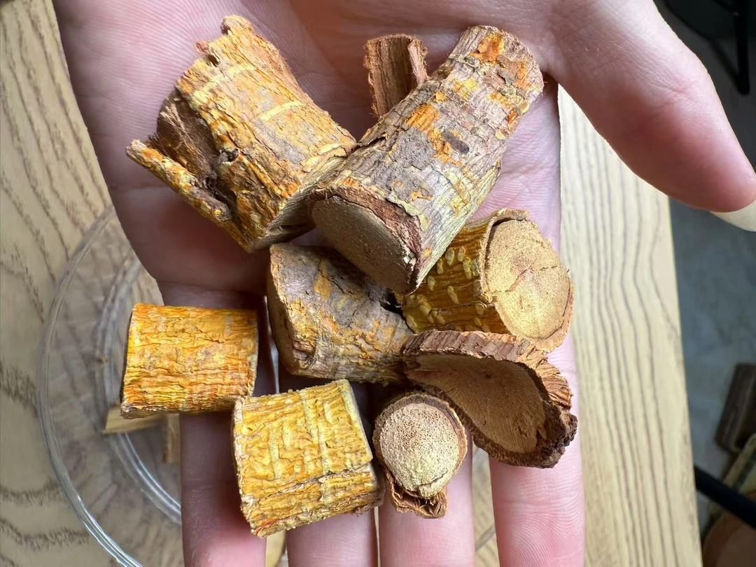 《穿破石》切断广西精选十万大山干净根部地棉根九层皮石拓根 自晒