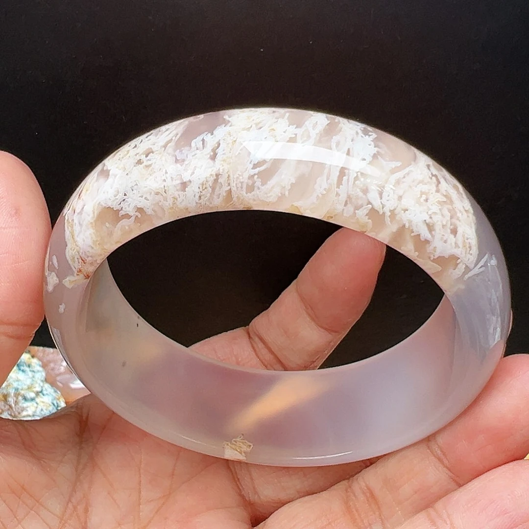 未镶嵌玛瑙/玉髓珠宝半成品