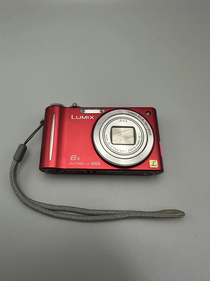99新 Panasonic/松下 zx3/1450w像素8倍光学变焦ccd