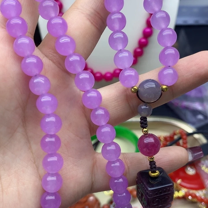 翡翠颈饰未镶嵌吊坠