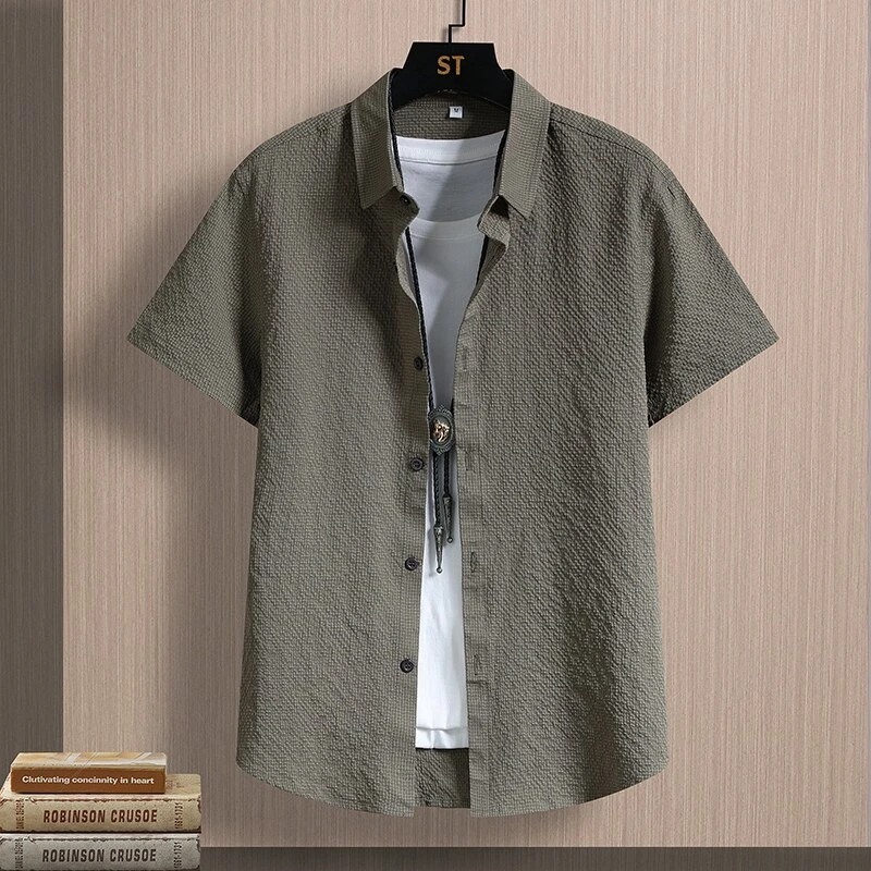 泡泡纱薄款纯色夏季短袖男士衬衫潮流修身百搭帅气休闲衬衣男装