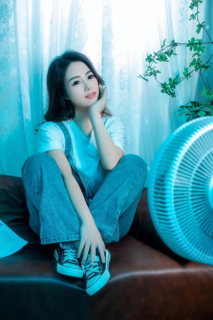 静静家夏季显瘦遮肉T