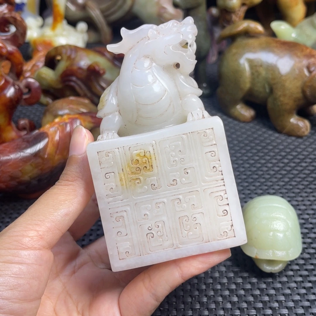 和田玉未镶嵌挂件他***！