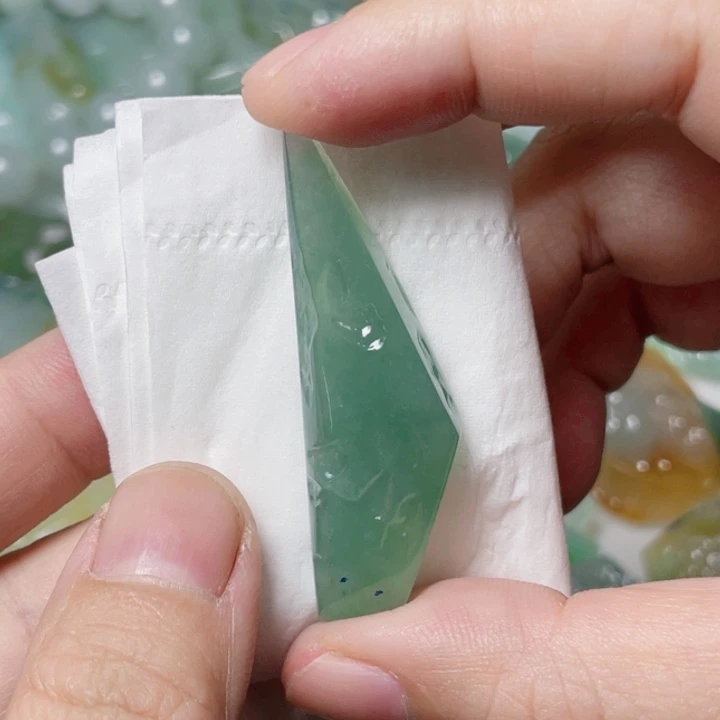 定制翡翠未镶嵌包工