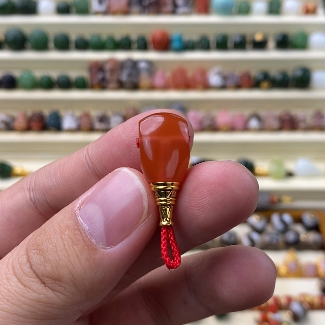 南红玛瑙18K金镶嵌颈饰