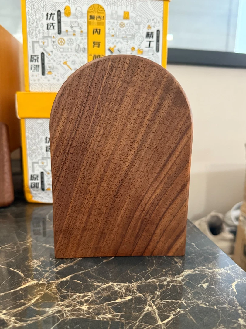 沐沐的房间可爱黑胡桃书档摆件