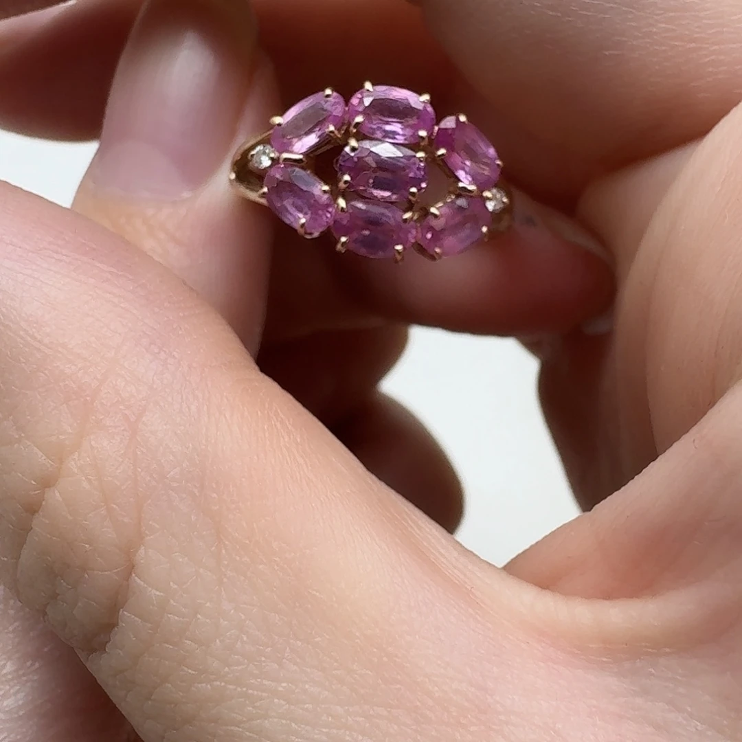 红宝石戒指未镶嵌