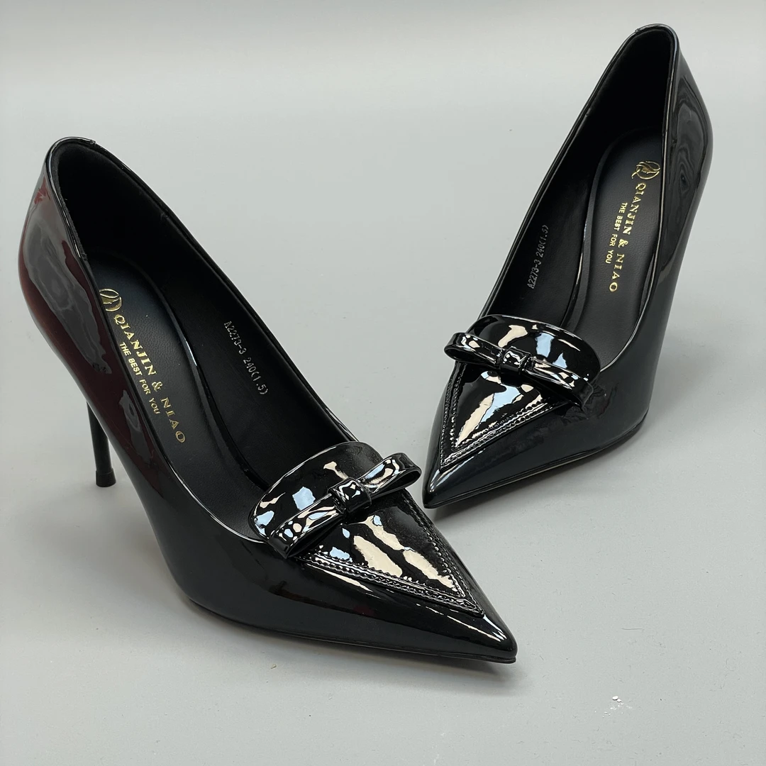 2273-3黑色（9厘米）细跟高跟鞋（孤品特价，微瑕）