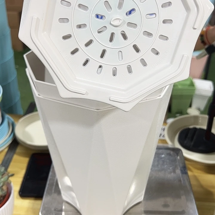 微瑕Fc C245口24高29白色无托3只