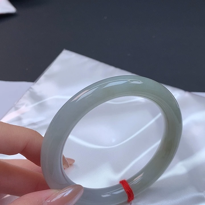 翡翠未镶嵌手镯57