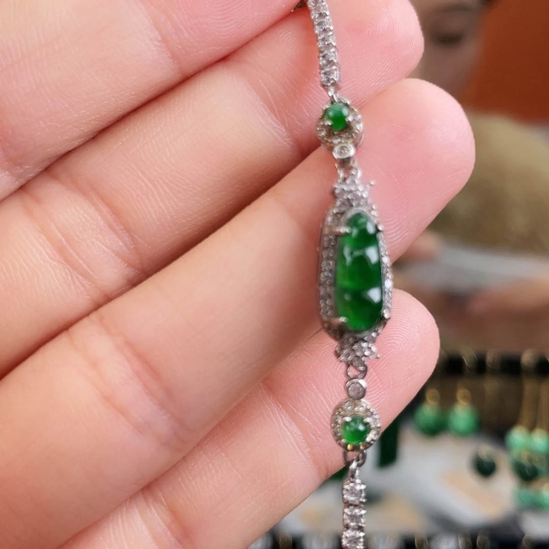 翡翠银S925镶嵌耳饰