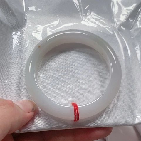 翡翠未镶嵌手镯缅甸翡翠手镯圈口52