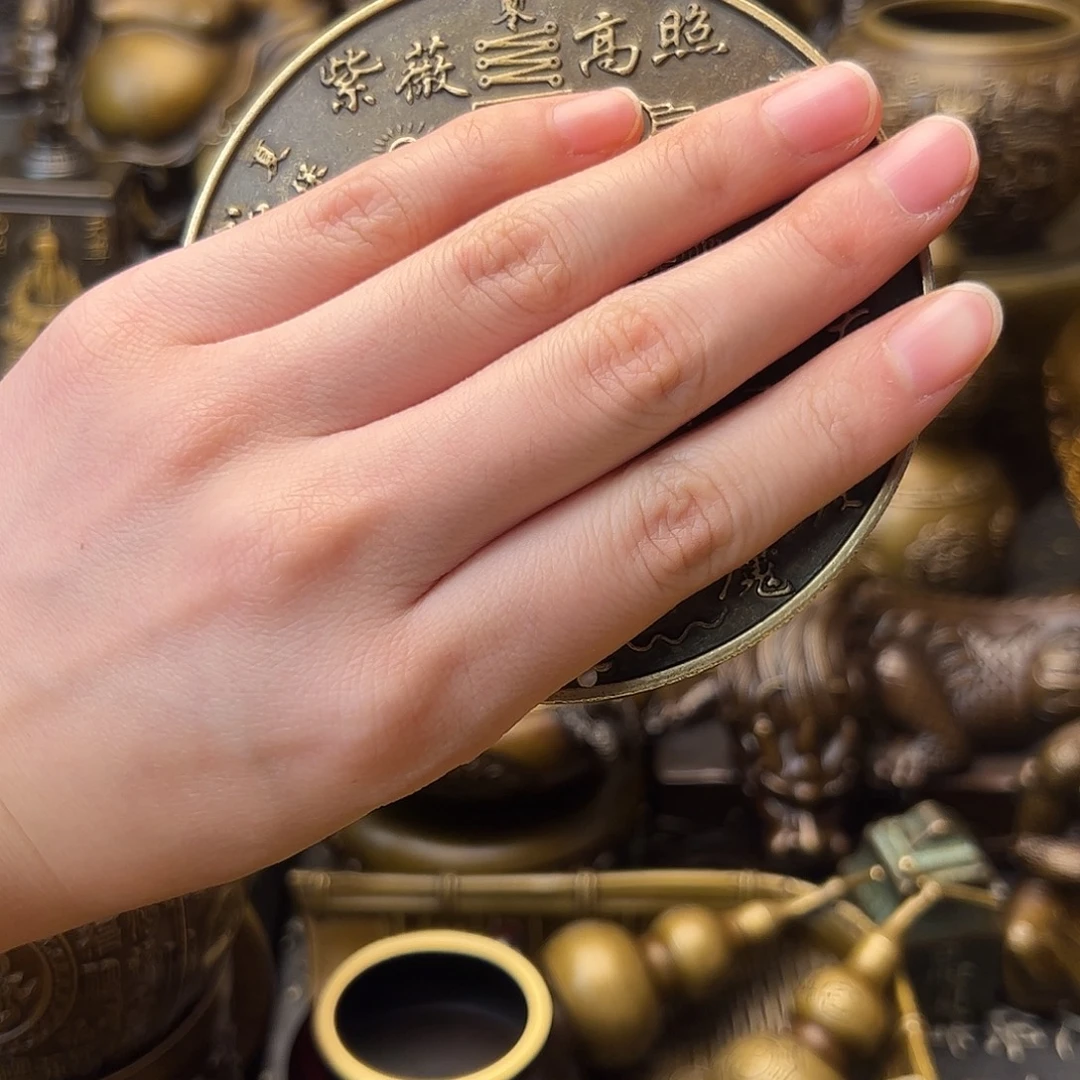 精美铜器点击下单！