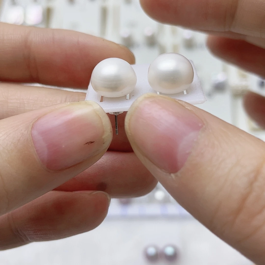 千***Q银S925镶嵌耳饰淡水珍珠