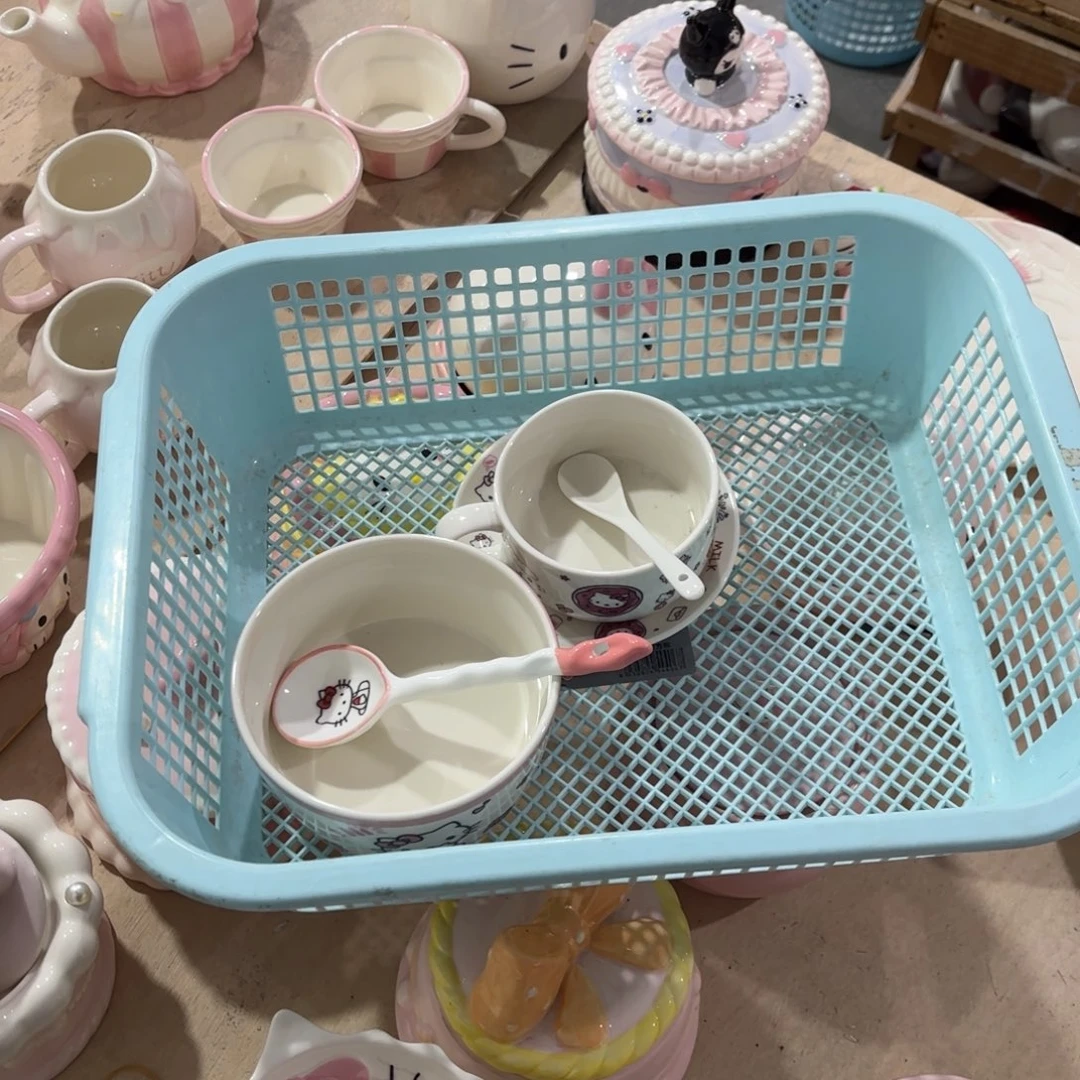 紫砂陶瓷和瓷器是在现代社会