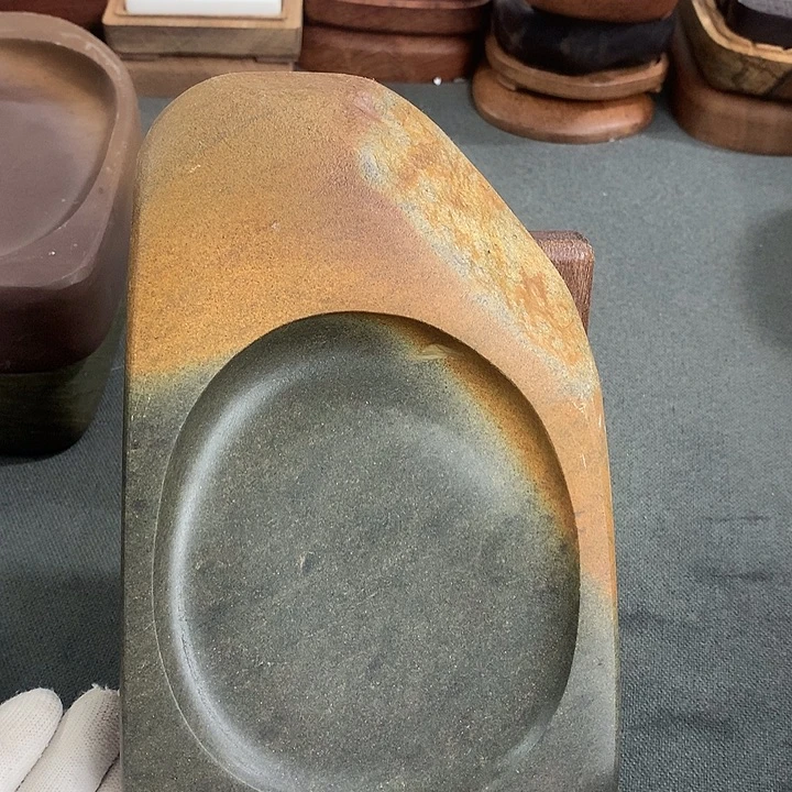 广东肇庆原石端砚