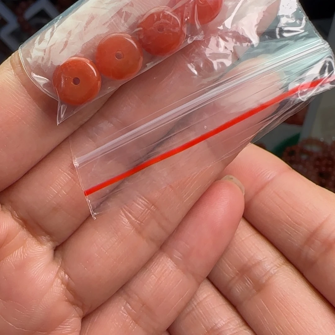 荣***哥南红玛瑙未镶嵌手链