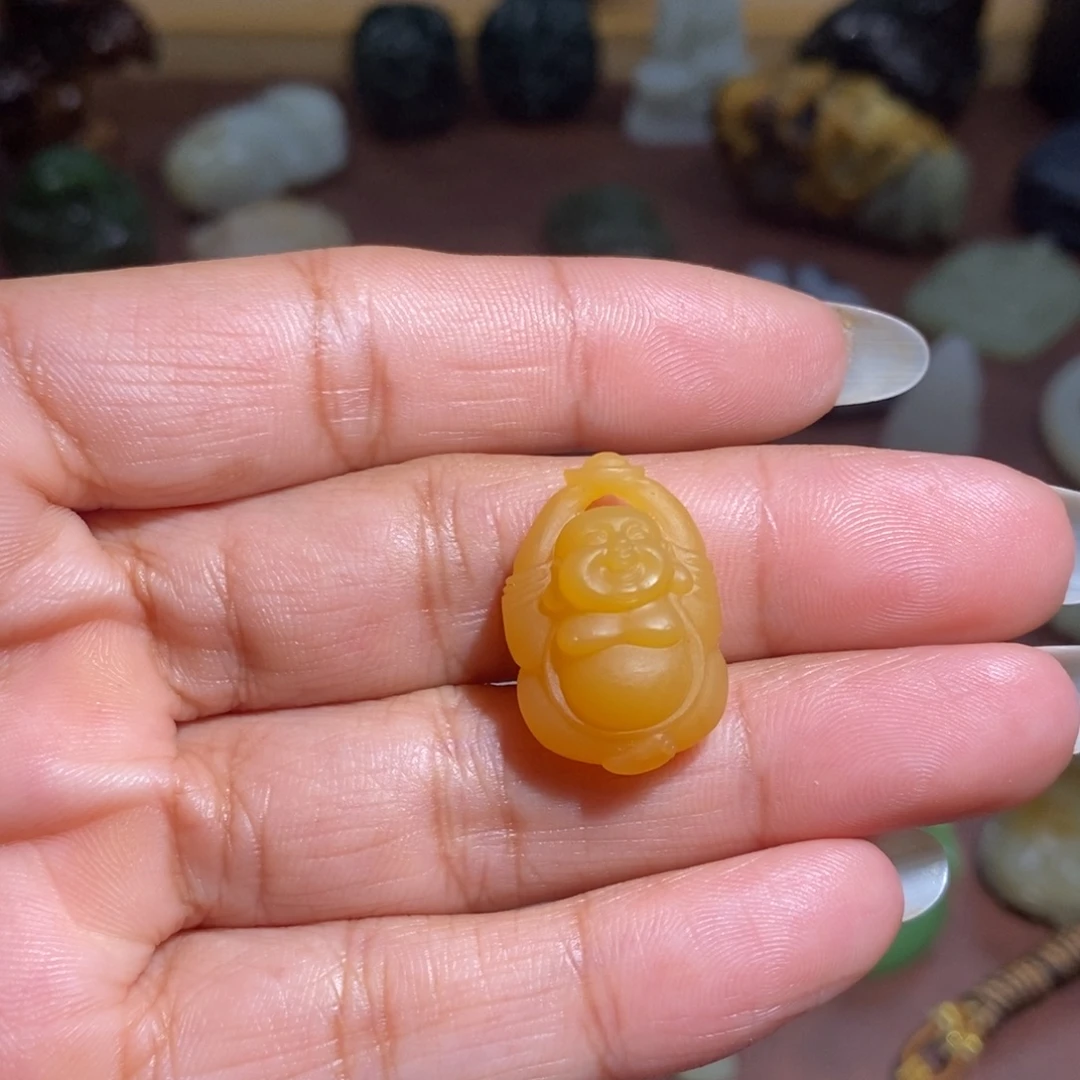 旻***萱石英质玉未镶嵌颈饰定制