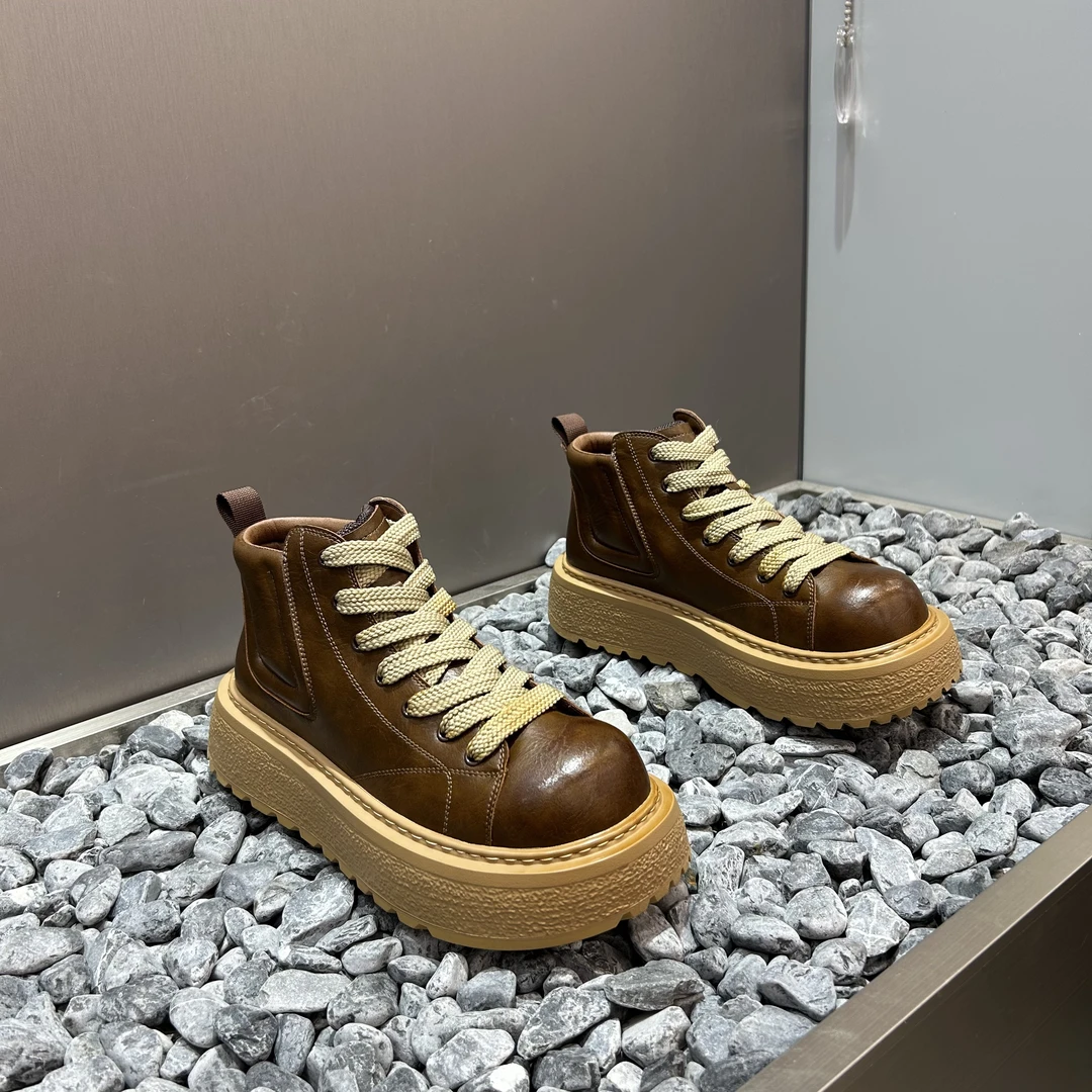 2025冬季新款男士单棉同款保暖厚底防滑增高软皮轻便大头马丁靴