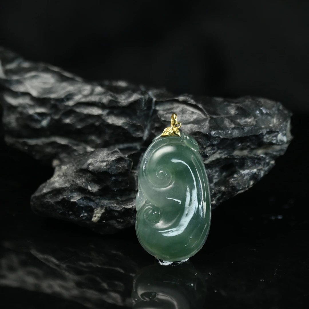 FC4天然缅甸翡翠A货18k飘花如意/500382/保利厦门拍卖