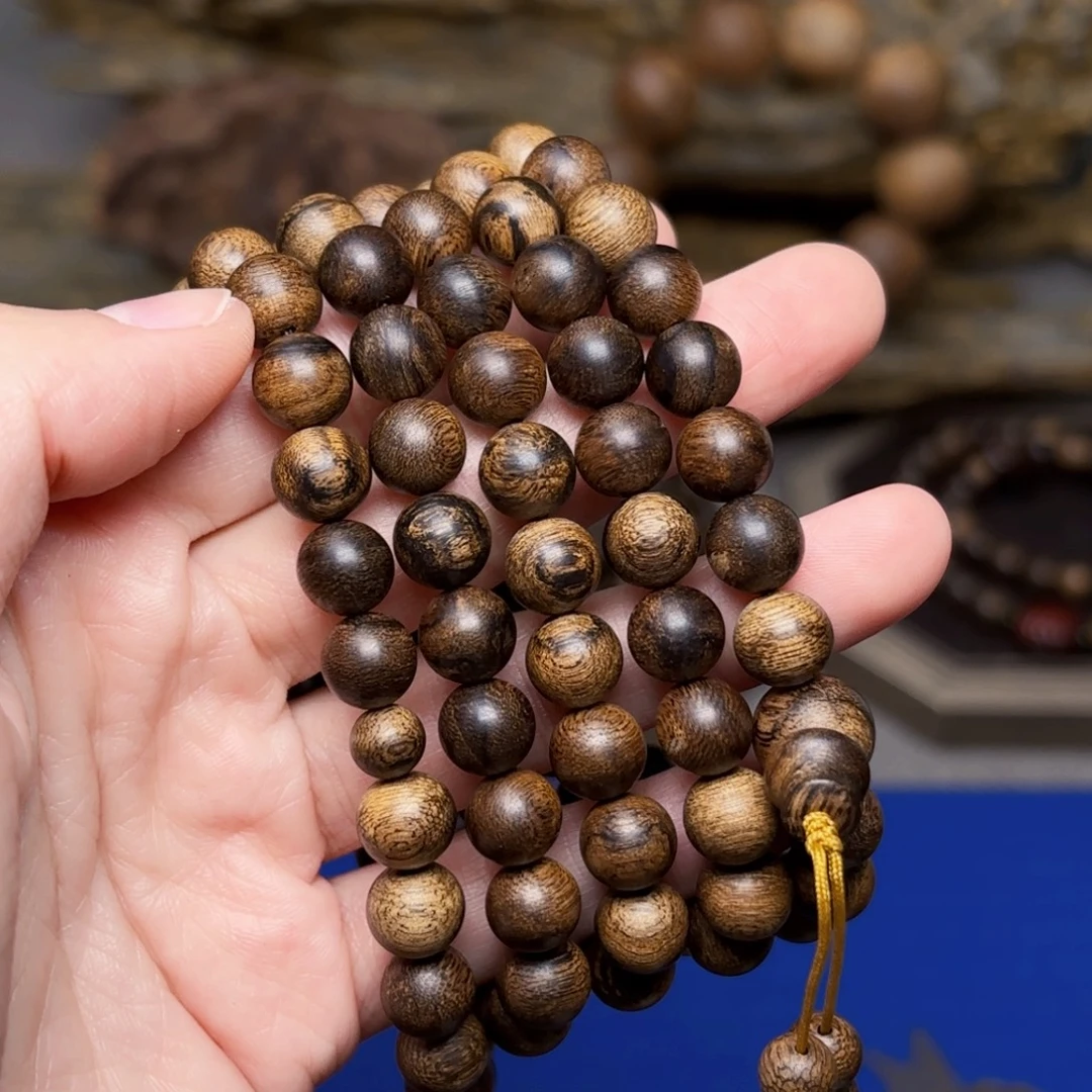 沉香手串越南芽庄黄棋楠瘤疤0.8×108