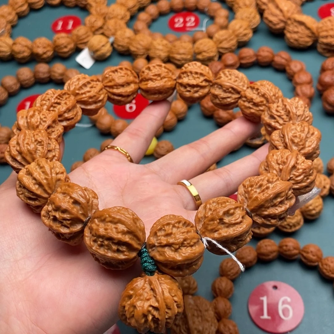 文玩核桃手串龙脊元宝