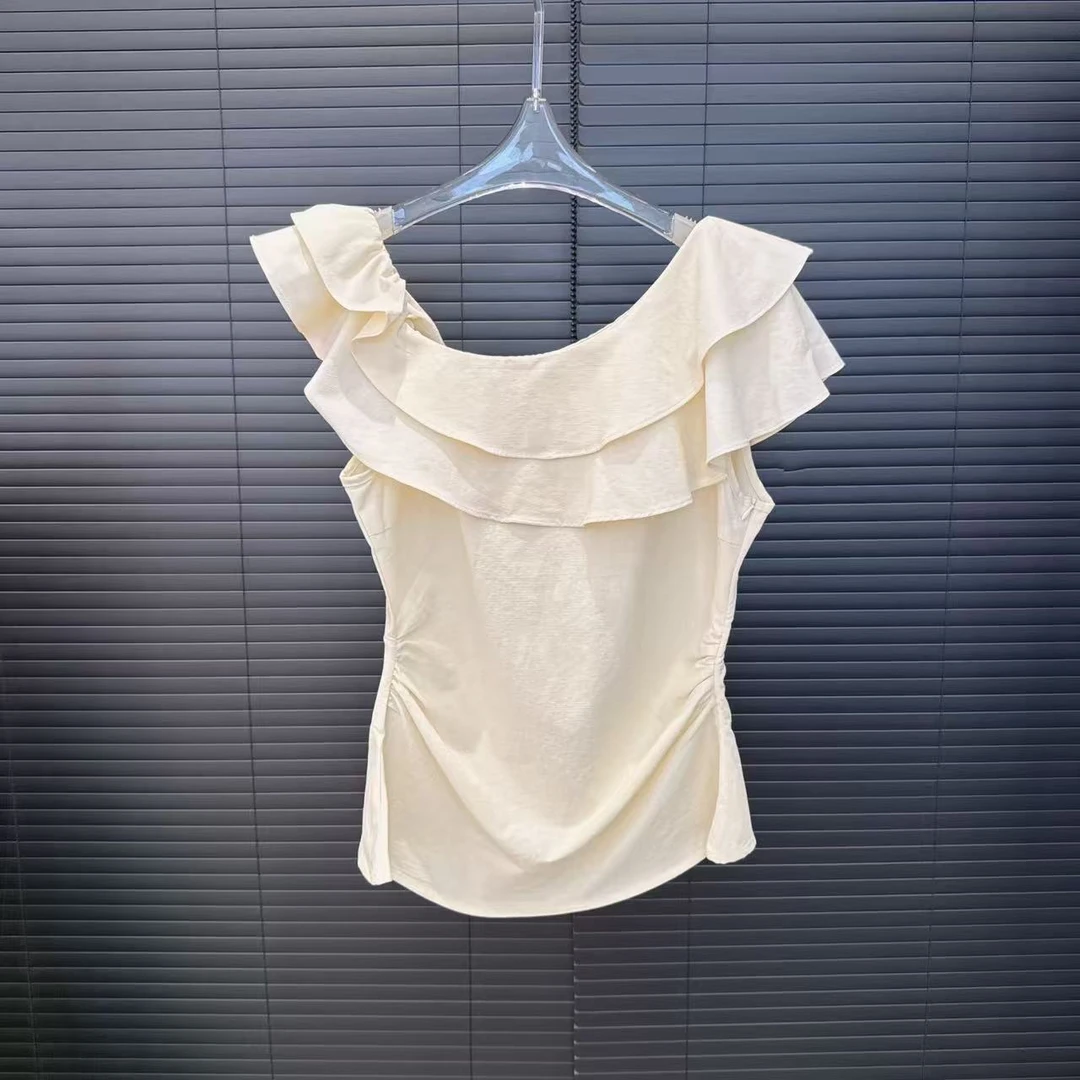 【时尚百搭】2025夏新款法式斜肩荷叶边露肩设计收腰显瘦上衣