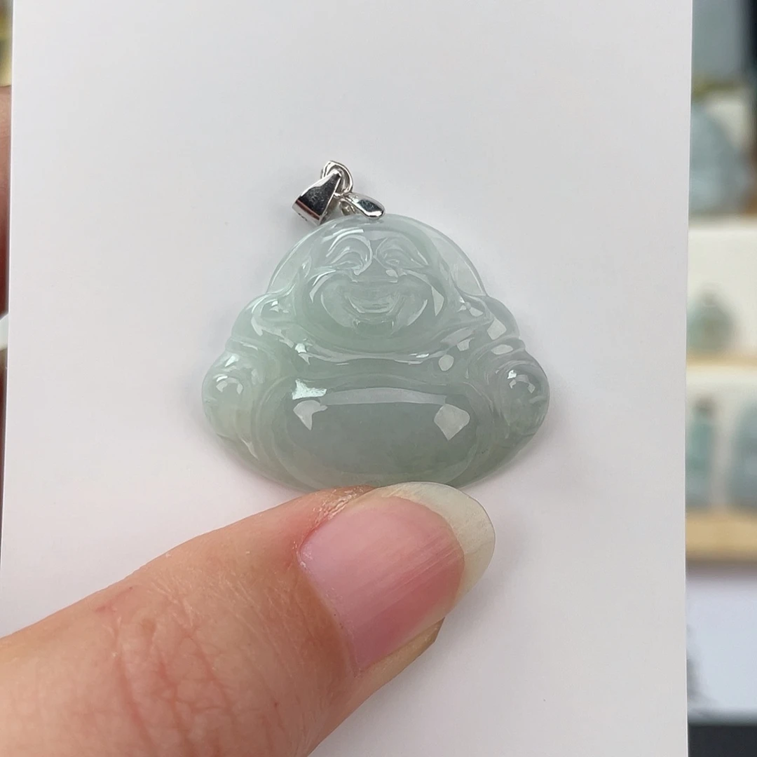 翡翠未镶嵌颈饰佛公