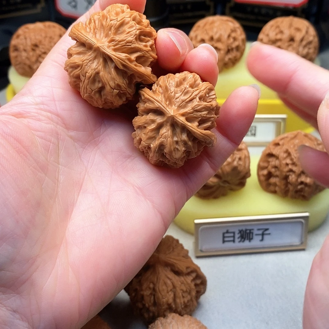 文玩核桃吊坠35尺精品苹果园207号