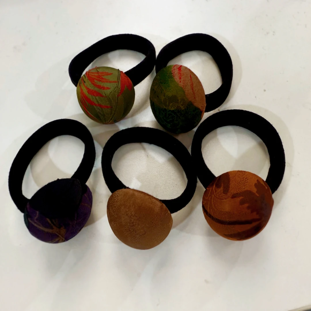 直播间福利桑蚕丝面料小发圈