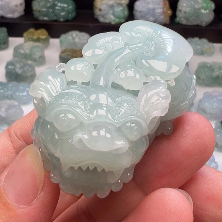 颈饰未镶嵌翡翠貔貅
