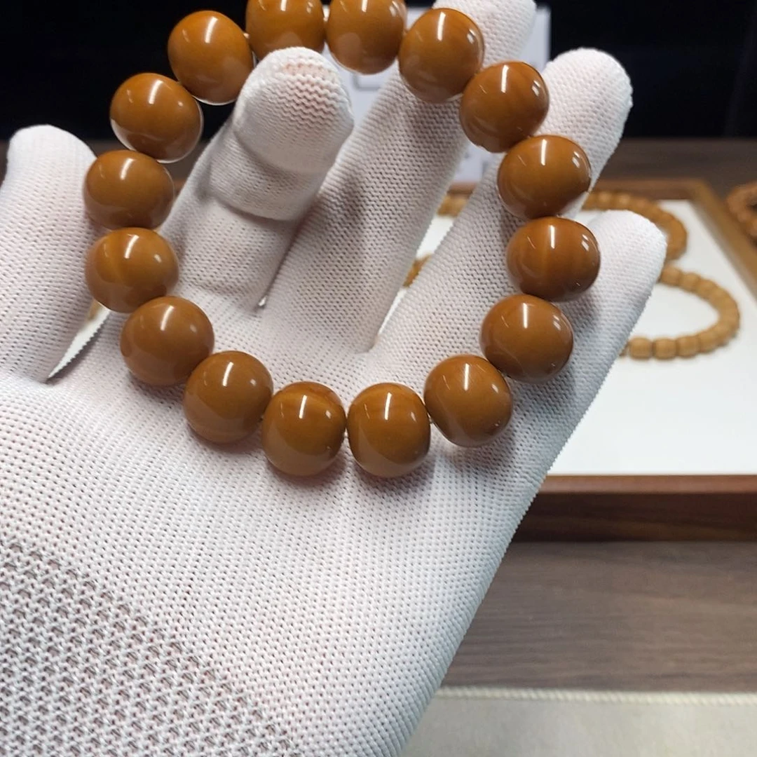 猴头核桃手串压车勿拍。