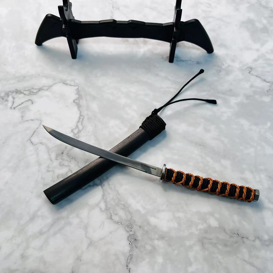 复古刀具武士小刀秋叶小刀高硬度手把肉刀锋利户外小刀野营刀221