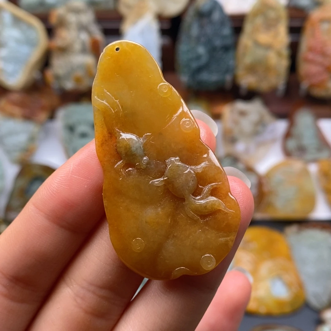 定制翡翠未镶嵌翡翠