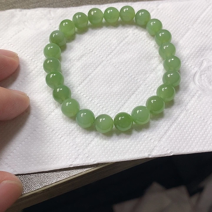 和田玉未镶嵌颈饰卡8