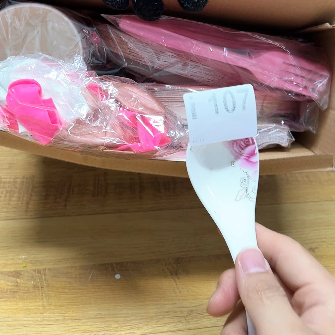 慎拍退单拉黑不退不换一次性杯子