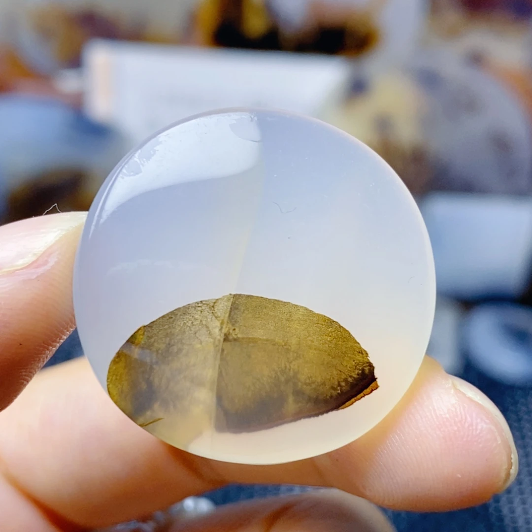 玛瑙/玉髓未镶嵌珠宝奇石