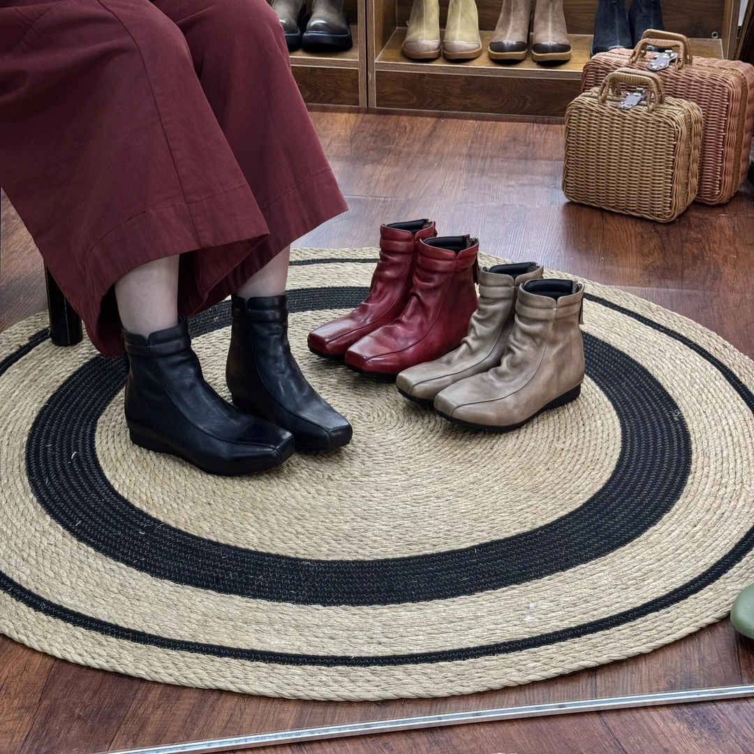 女士复古时装短靴圆头女鞋休闲秋冬季加绒坡跟女士真皮短靴367A-1