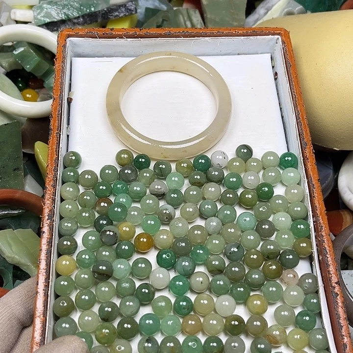 未镶嵌透闪石质玉珠宝奇石用****4